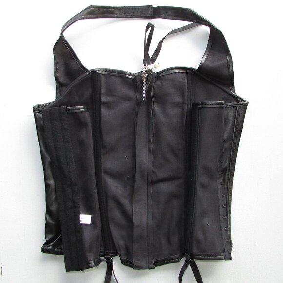 Black Pleather Halter Corset Set - NEW - Picture 10 of 11